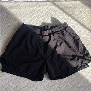 Lulucleaf|Black Athletic Shorts|XL|GUC